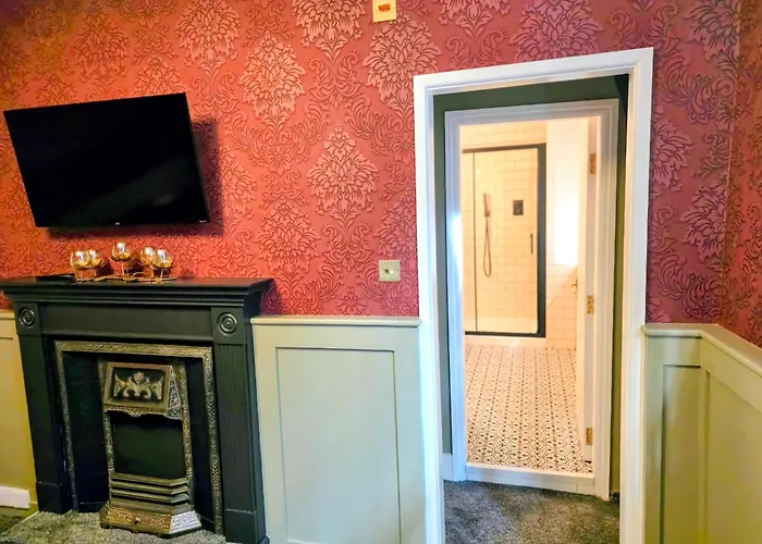 The New Inn By Roomsbooked Gloucester