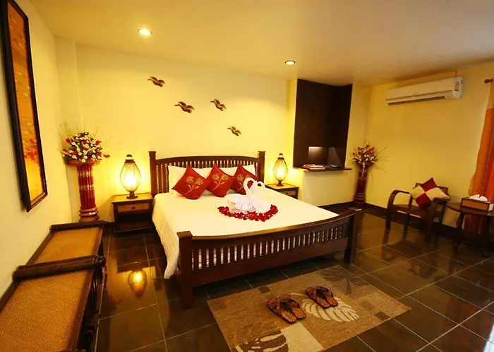 Cm Night Bazaar Boutique Hotel - โรงแรม ซี เอ็ม ไนท์บาซาร์ บูทีค Chiang Mai