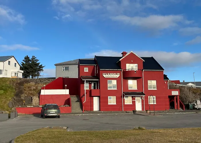 Guesthouse Hvammur By The Harbour Höfn