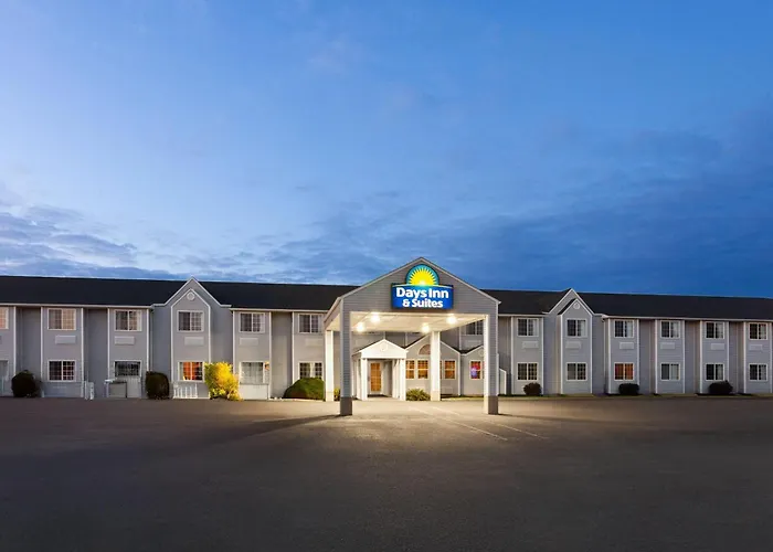 Days Inn & Suites By Wyndham Spokane Airport Airway Heights