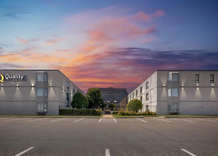 Quality Inn & Conference Centre Midland