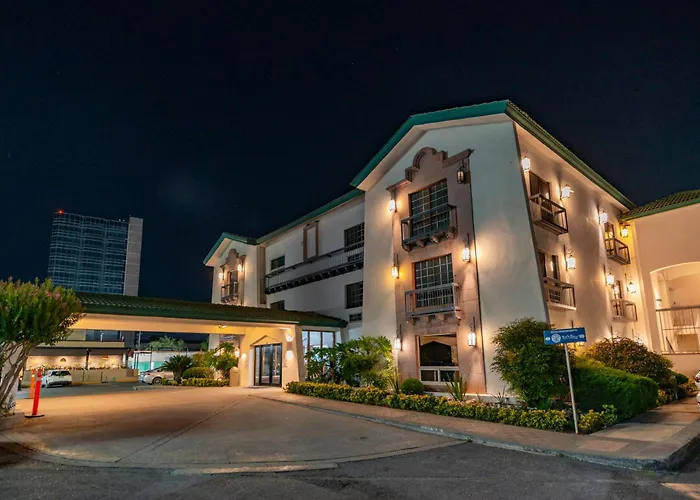 Quinta Dorada Hotel & Suites Saltillo
