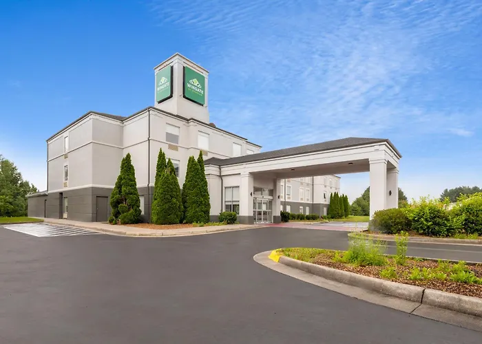 Wingate By Wyndham Dublin Near Claytor Lake State Park
