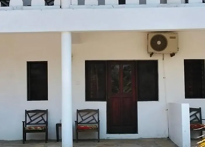 Karibuni Hotel & Villas Mambrui