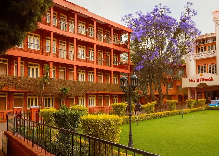 Hotel Vivek Coonoor