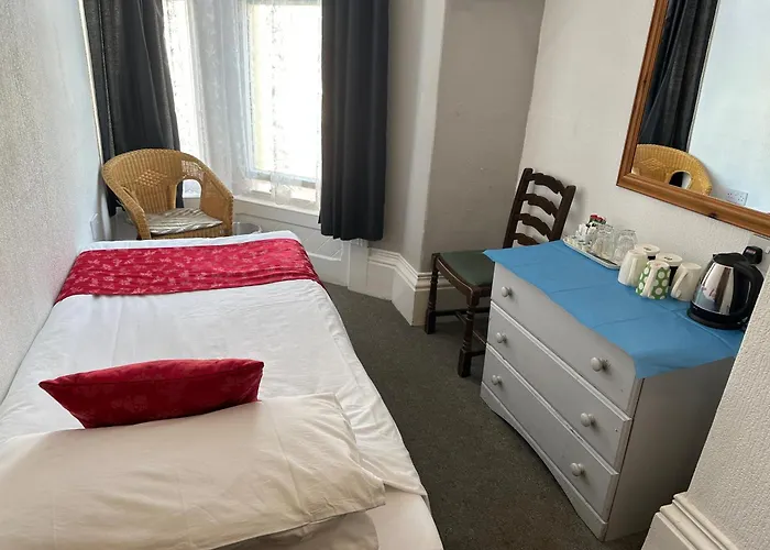 Tuxford House Hotel Blackpool