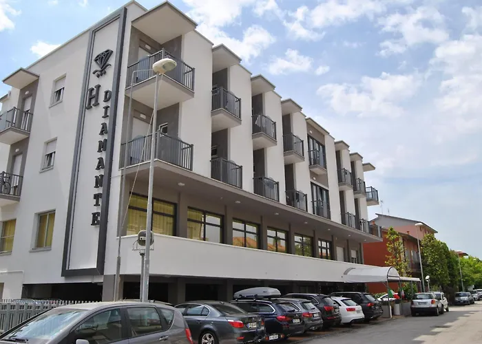 Hotel Diamante Colazione Xl Parcheggio Gratis A 5 Chilometri Da Rimini Fiera