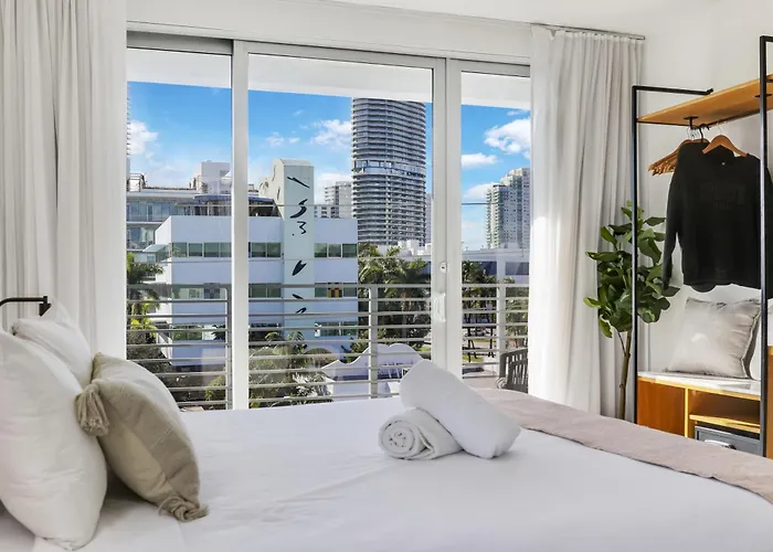 The Meridian Hotel By At Mine Hospitality Miami Beach