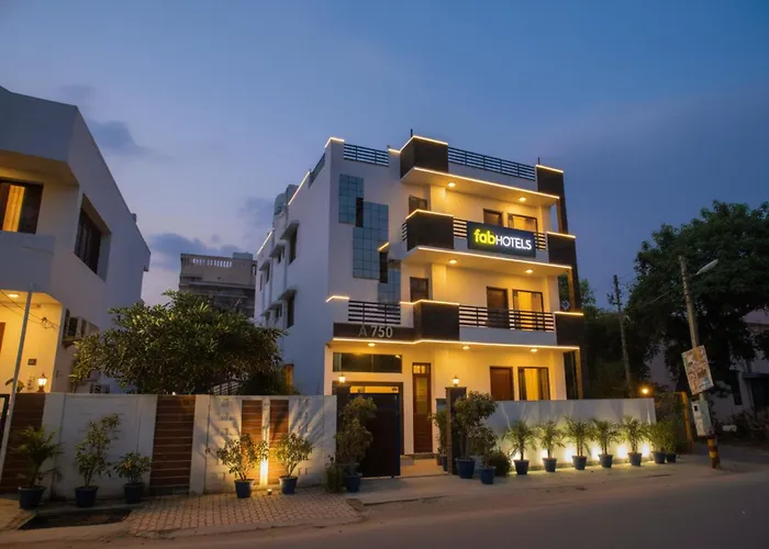 Fabhotel The Mple Stays Gurgaon