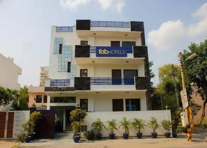 Fabhotel The Mple Stays Gurgaon