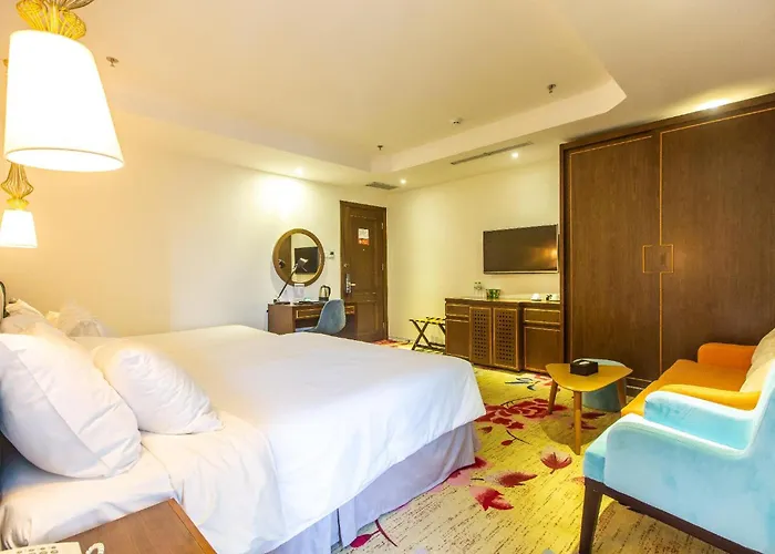 Adaline Hotel And Suite Danang