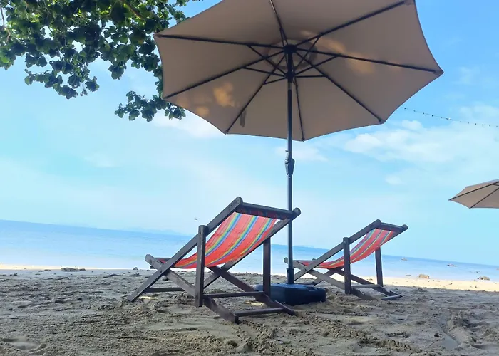 Kohjum Relax Beach Koh Jum