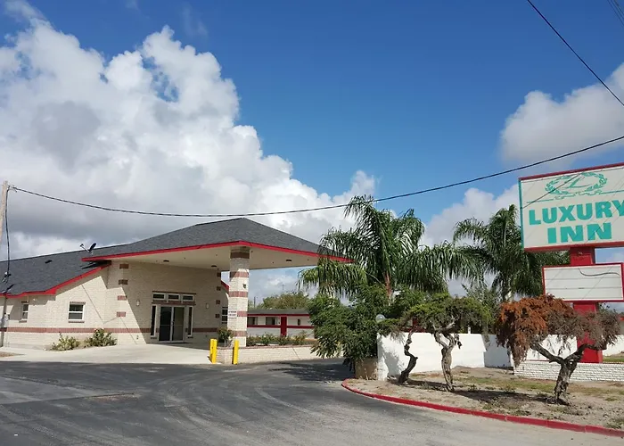Luxury Inn Kenedy