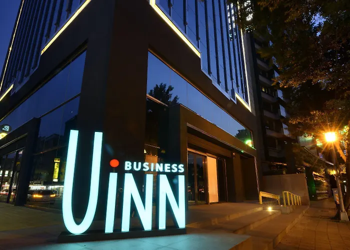 Uinn Business Hotel-Shihlin New Taipei City