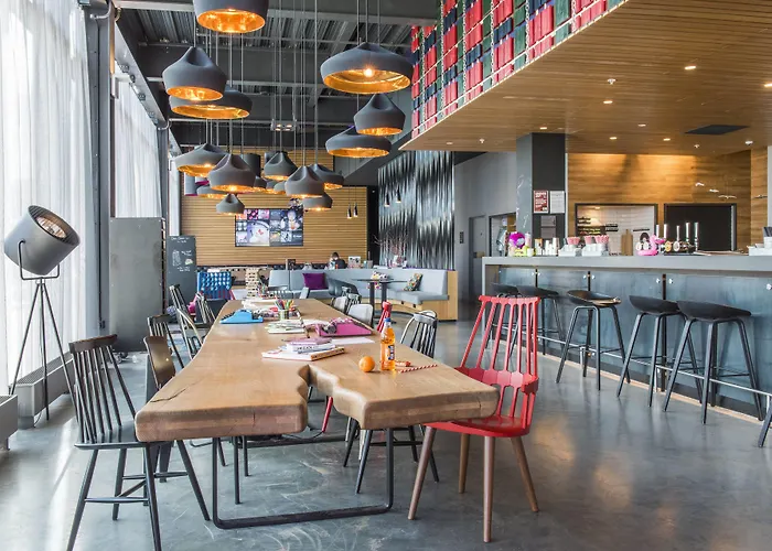 Moxy Aberdeen Airport Dyce
