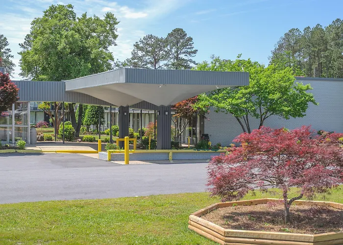 Masters Inn Selma Smithfield I-95 By Oyo