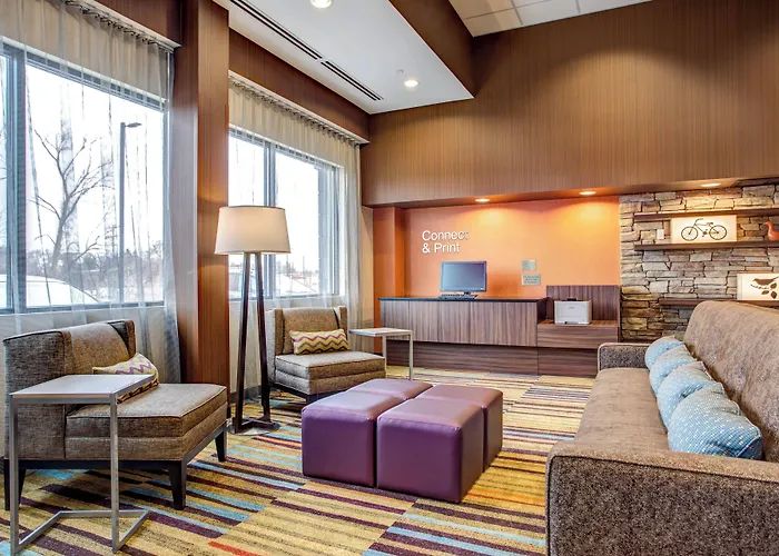 Fairfield Inn & Suites By Marriott Springfield Holyoke