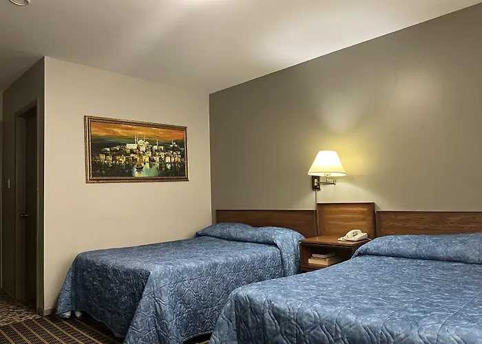 Royal Hotel Flin Flon