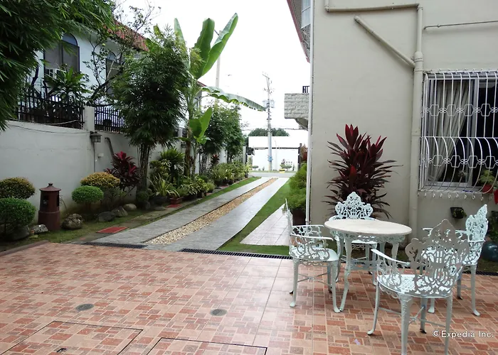Harbour Gardens Tourist Inn Tagbilaran City