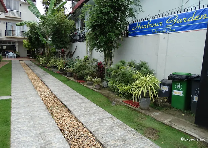 Harbour Gardens Tourist Inn Tagbilaran City