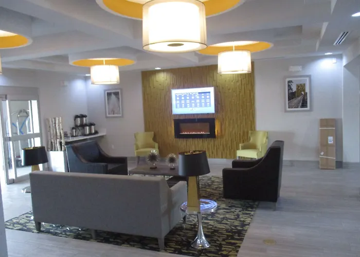 Best Western Plus Lampasas Inn & Suites