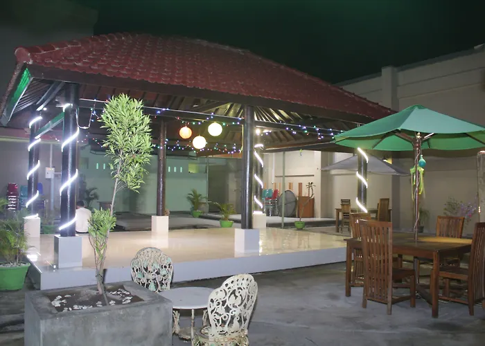 Grand Madani Hotel Mataram