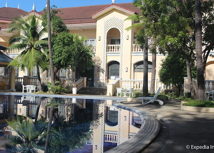 Club Morocco Resort And Country Club Subic