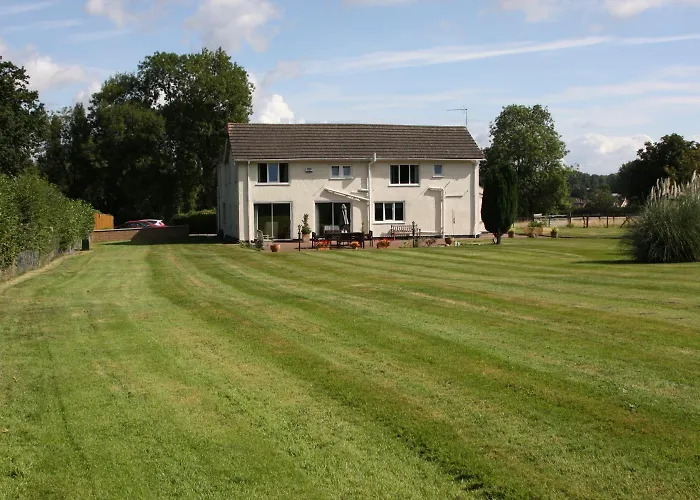 Broadwell Guest House Meriden 