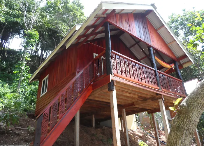 Jungle Hill Beach Bungalow Koh Jum