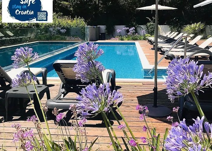 Rooms Oasis Life Split