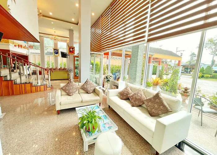 พีค บูทีค ซิตี้ โฮเทล กระบี่ Bed & Breakfast Krabi