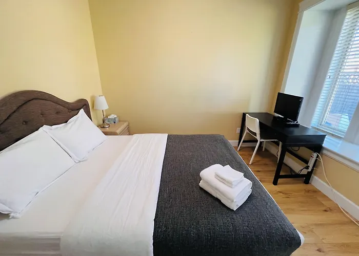 Imperial House Bed & Breakfast Burnaby