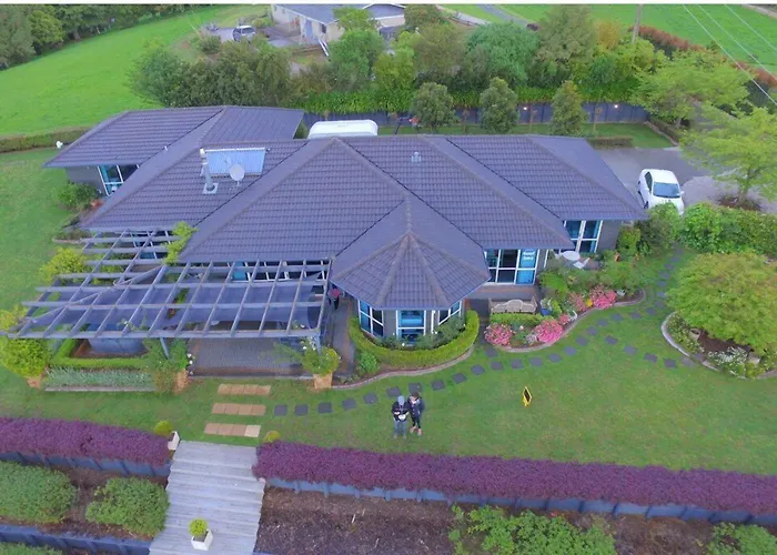 Waitomo Orchard Estate B&B Otorohanga