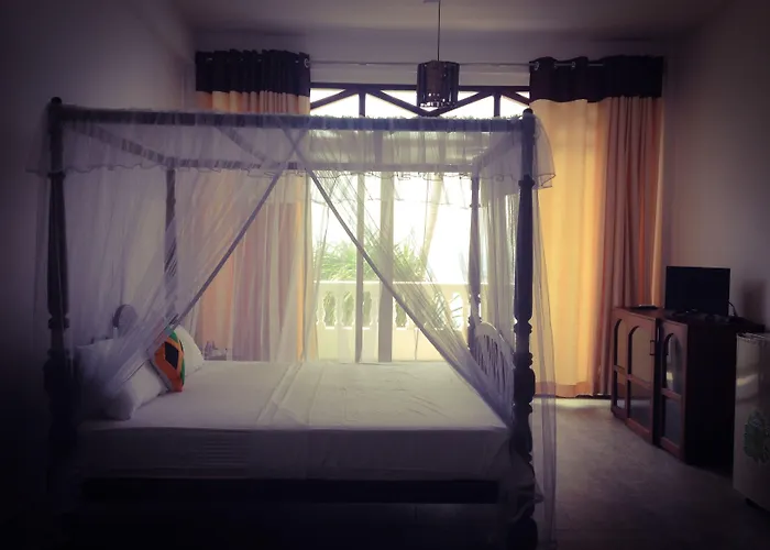 Mirissa Seastar Hotel