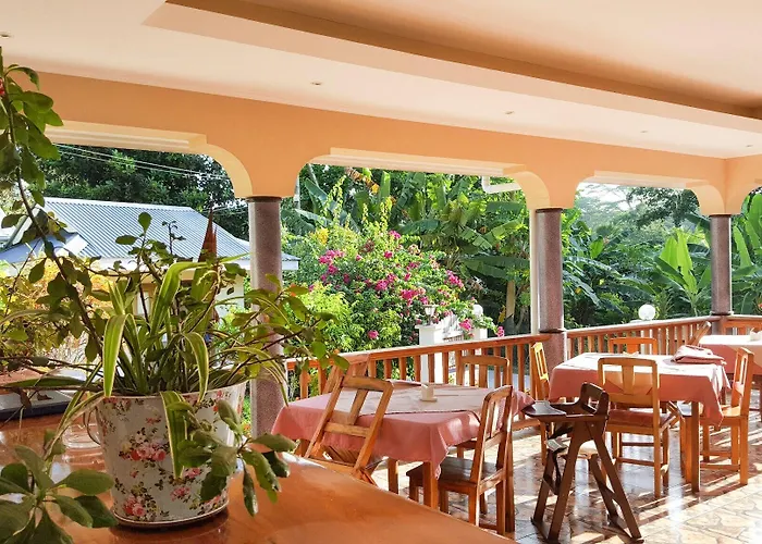 Bernique Guesthouse La Digue
