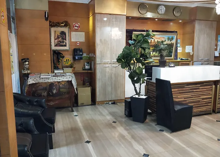 Berkeley Business Hotel Zhongzheng Hsinchu City
