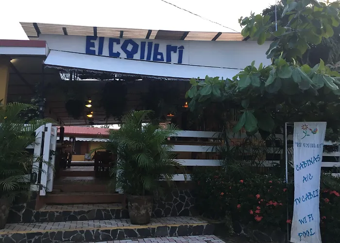 Cabinas El Colibri, Apart Hotel Puerto Carrillo