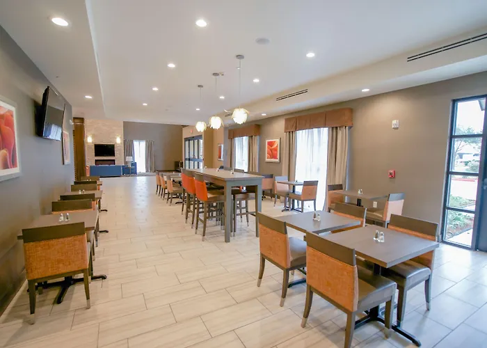 Comfort Suites Near Sam Houston Race Park Jersey Village
