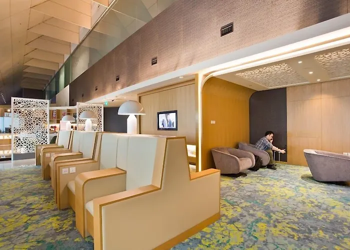 Ambassador Transit Lounge Terminal 2 Otel Singapur