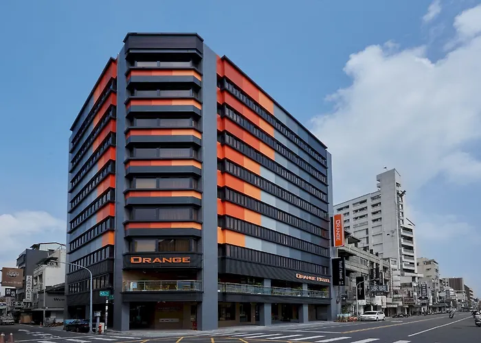 Orange Hotel - Wenhua, Chiayi