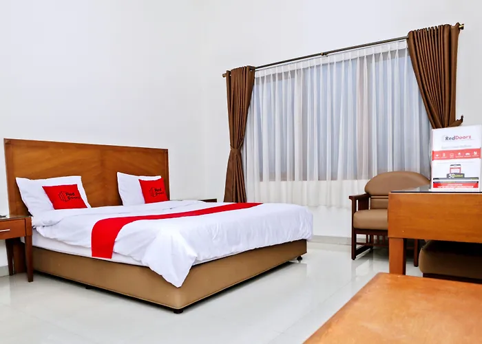 Residences by RedDoorz near Rumah Mode Bandung