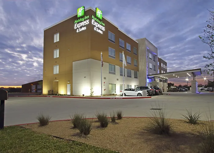Holiday Inn Express & Suites - Brookshire - Katy Freeway By Ihg