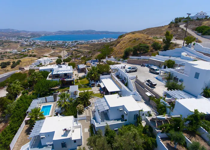 Alexandros Village Adamantas 