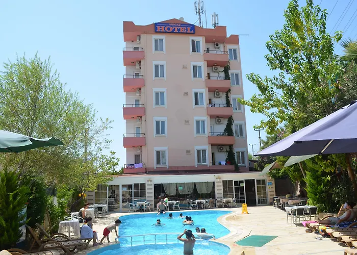 Megas Hotel Ayvalı