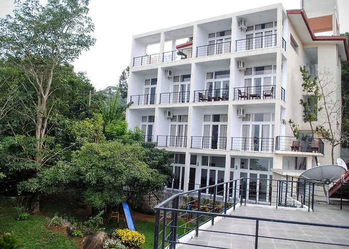 The Kandyan Villa