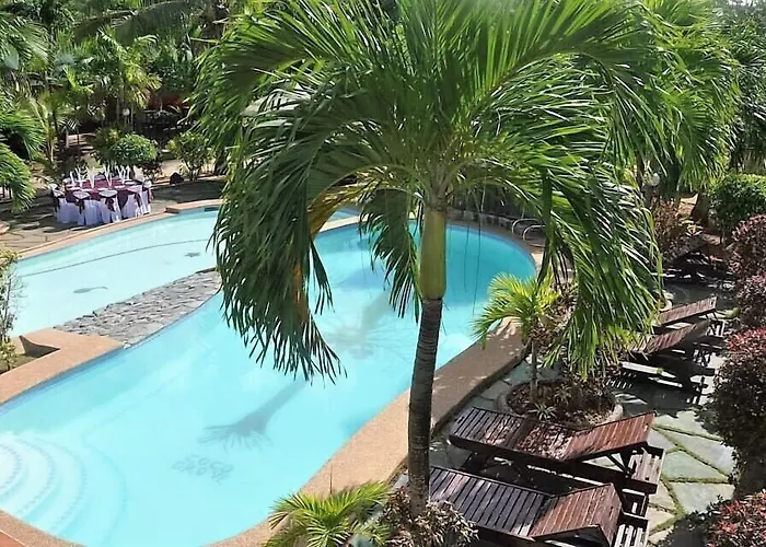Coco Grove Nature Resort And Spa Cebu