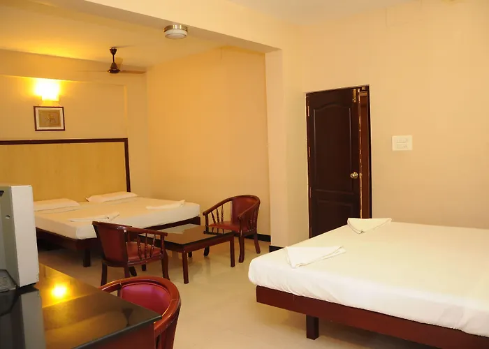 Hotel Subam Palani Kodaikanal