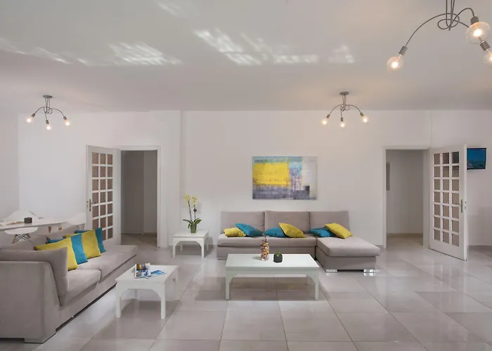 Milos Hotel Adamantas 