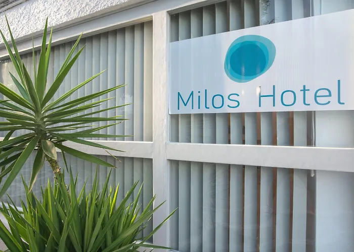 Milos Hotel Adamantas 