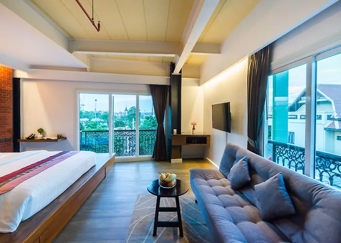 Dang Derm In The Park Khaosan Hotel Bangkok